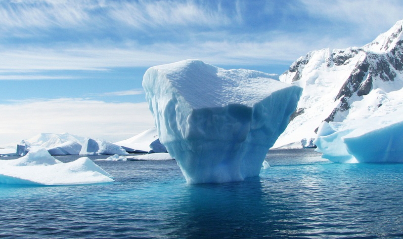 Северный Ледовитый океан, лед плавает