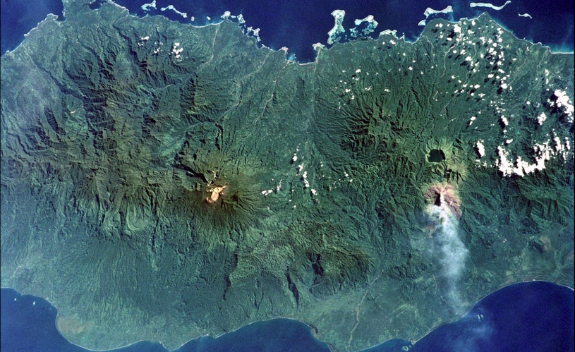Вулканический остров, Соломоновы острова, вулкан