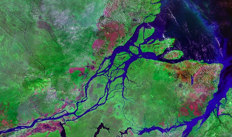 Дельта Амазонки, вид с воздуха, карта