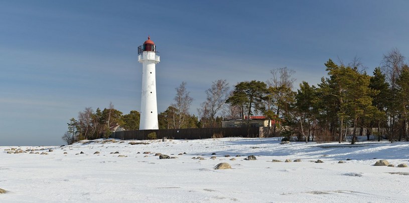 Маяк на острове Ворсми, Эстония, зима