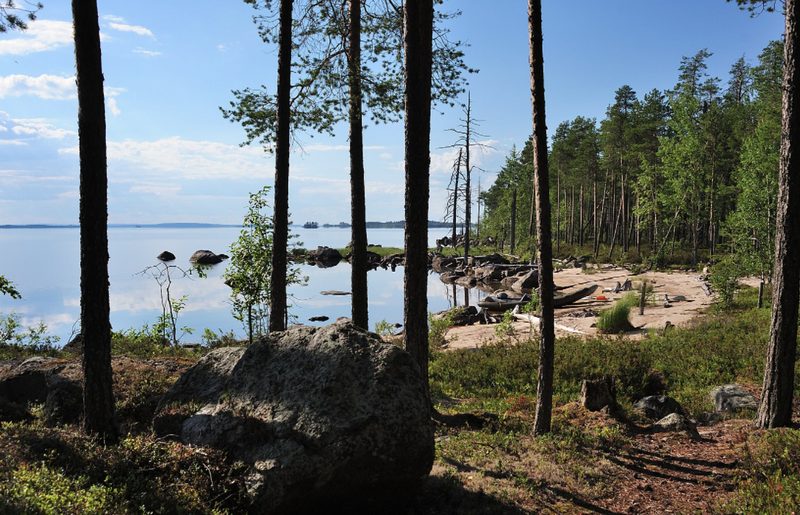 Карелия, Сегежский район, озеро Ондозеро, пляж, рыбалка, лодка, красивый пейзаж
