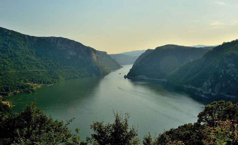Озеро Джердап, Сербия, горы, ущелье, красивый вид, путешествие